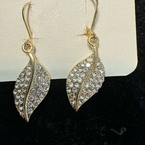 Leaf earrings with crystals by HELLO accessories
